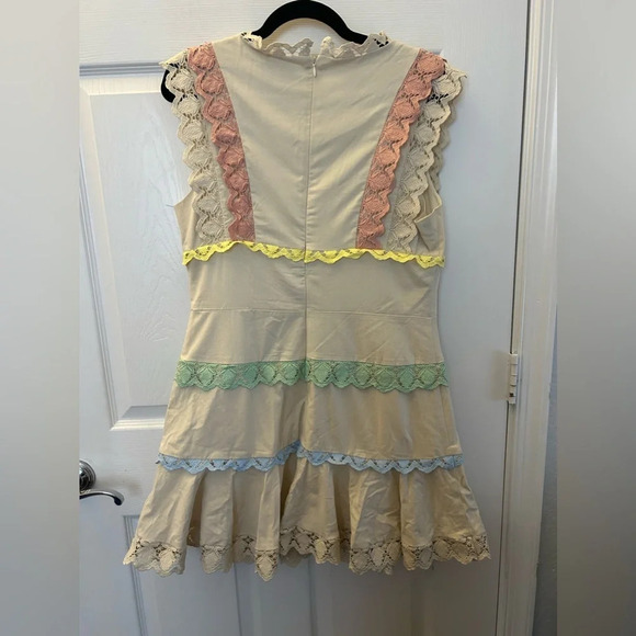 Endless rose color lock trim mini dress - Picture 4 of 6